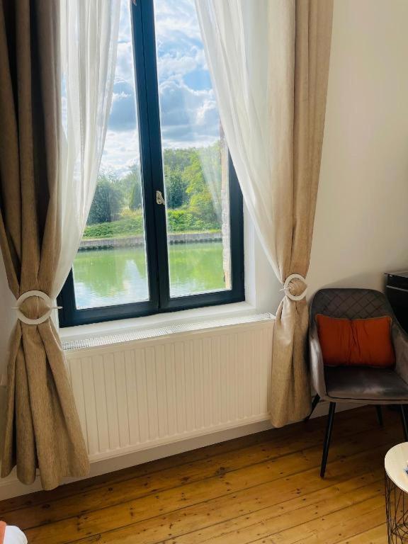 Maison "Au Fil De L'Eau" Douai Eksteriør billede